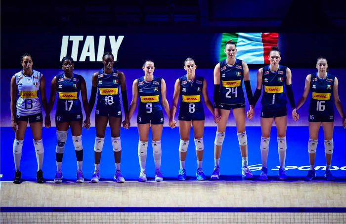 开云体育-世界女排格局：意大利独一档，土耳其巴西紧随其后！中国第三档|波兰|日本|巴西女排|土耳其女排|波兰女排_新浪体育_新浪新闻