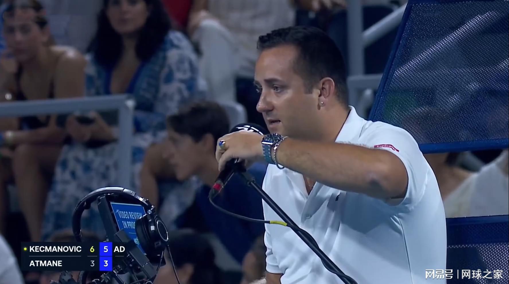 开云官网-历史罕见！接发球员、面对赛点、超时被罚分、直接输掉比赛