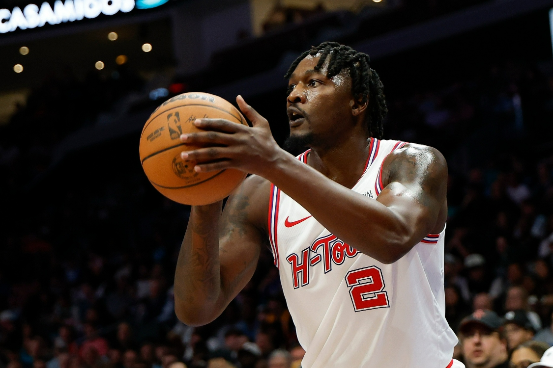 开云-忍无可忍！4年5270万，场均3分+三分24.3%，火媒破防：最烂的签约